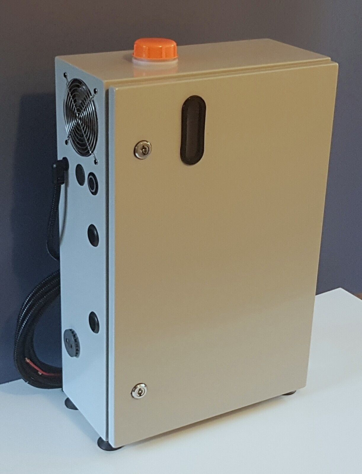 THERMO BOX 5.1 by Sonberg